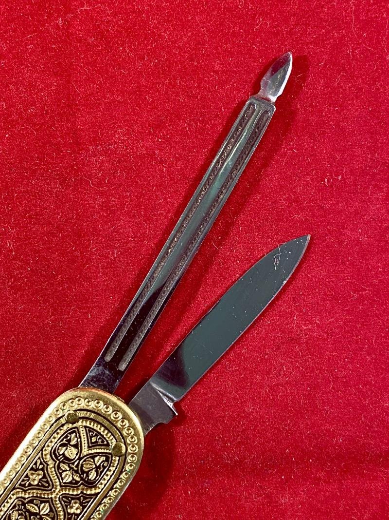 Mint Gentleman's or Lobster knife by Aug. Muller Sohne Solingen made for the Mechanical Engineering Company, Th. Kieserling & Albrecht c1950 — image 4