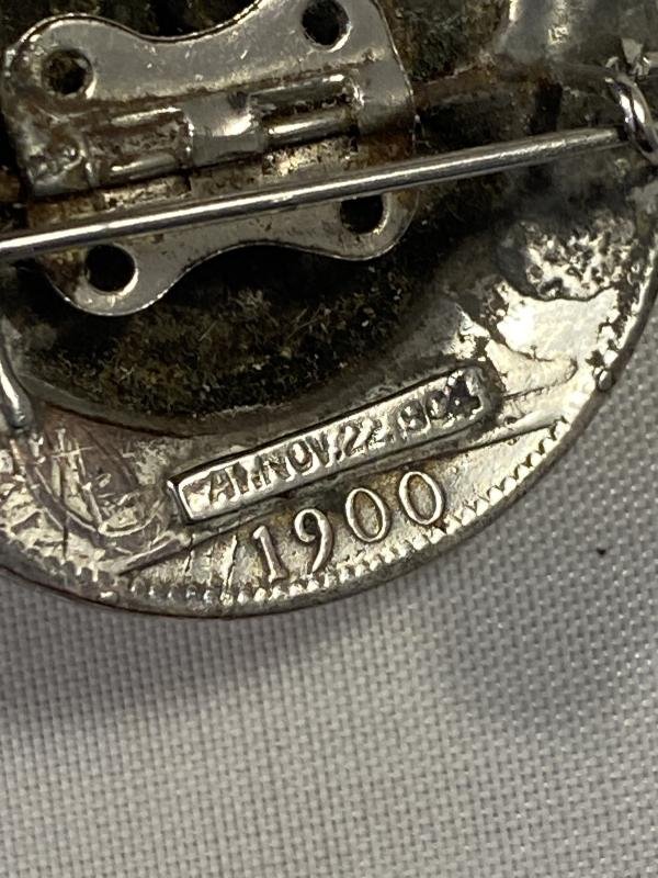 Unusual Silver Plated King Edward VII 'Pop Out' Penny Coin Brooch — image 8
