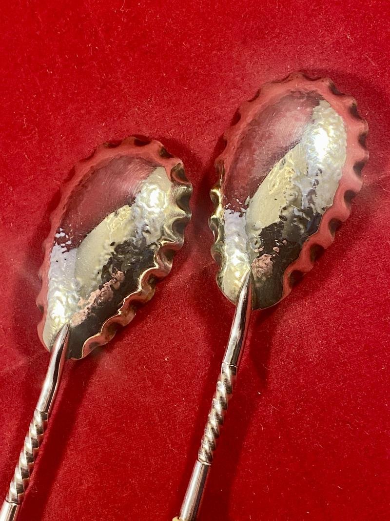 Antique Victorian Cased Pair of Silver Plated Berry Serving Spoons c1880 — image 9