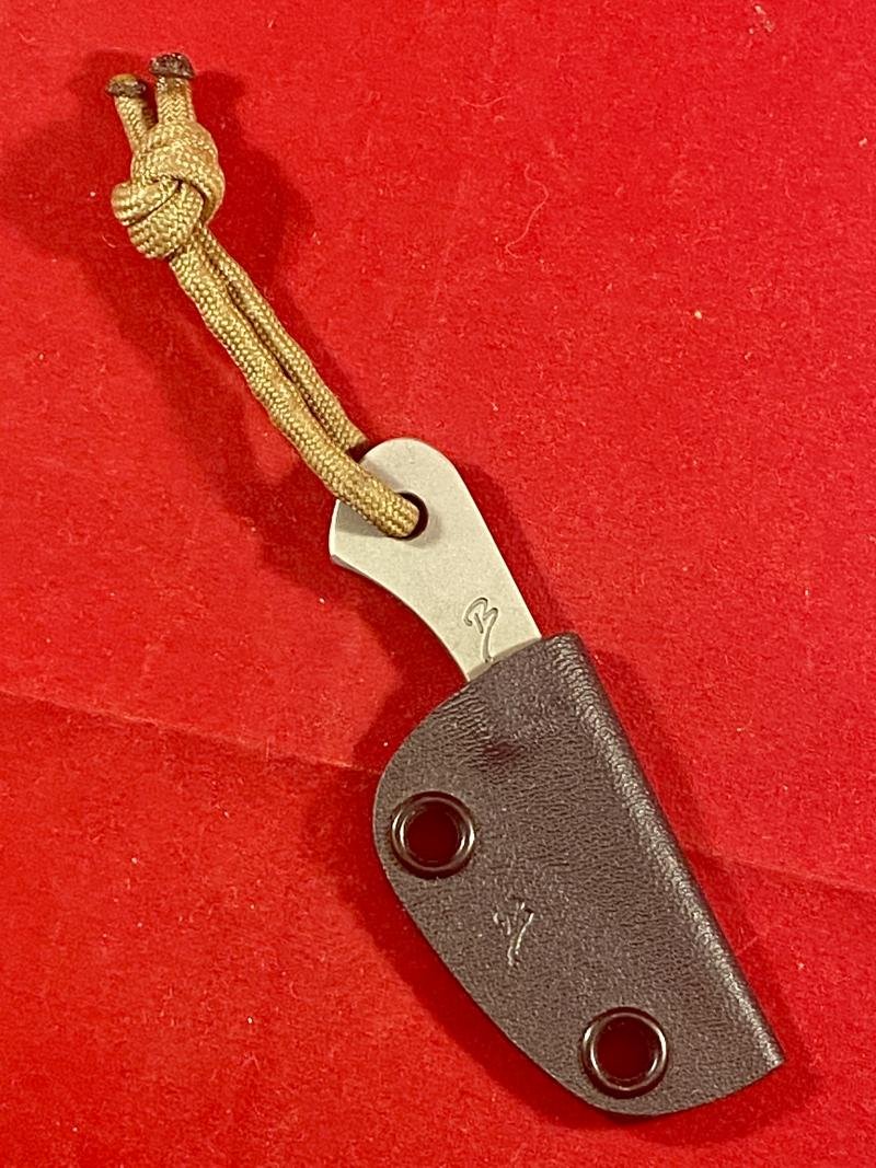 Small Custom Made Kiridashi Tactical Neck Knife with Black Kydex Sheath — image 2