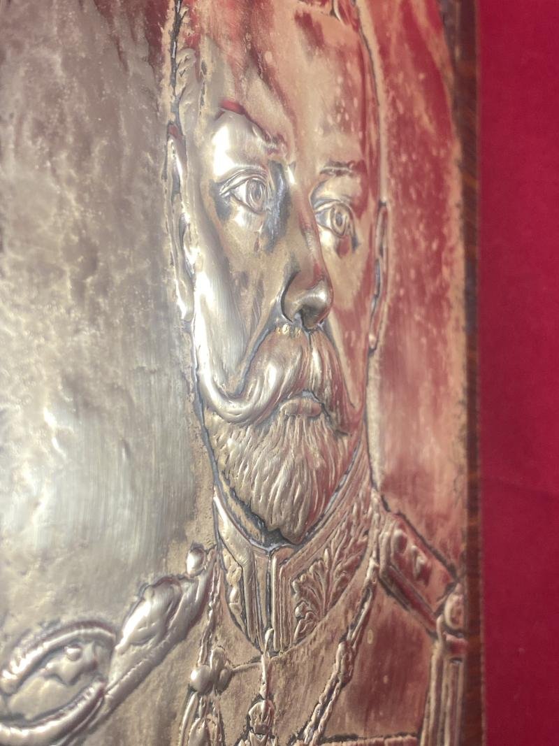 Fine Brass Relief Plaque of King George V mounted on Oak Panel c1930 — image 5