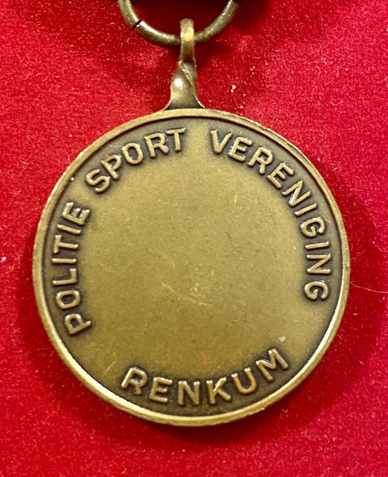 Early Pattern Airborne Walking Tour Bronze Police Sports Association Participants Souvenir Medal with Ribbon — image 4