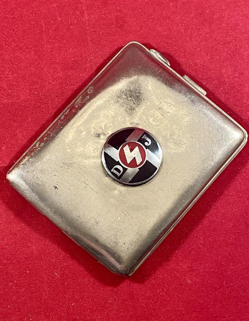 WW2 German Cigarette Case fitted with a WW2 Deutsches Jungvolk DJ Membership Badge — image 2