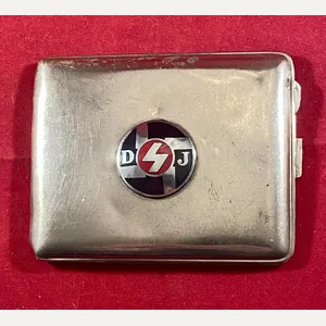 WW2 German Cigarette Case fitted with a WW2 Deutsches Jungvolk …