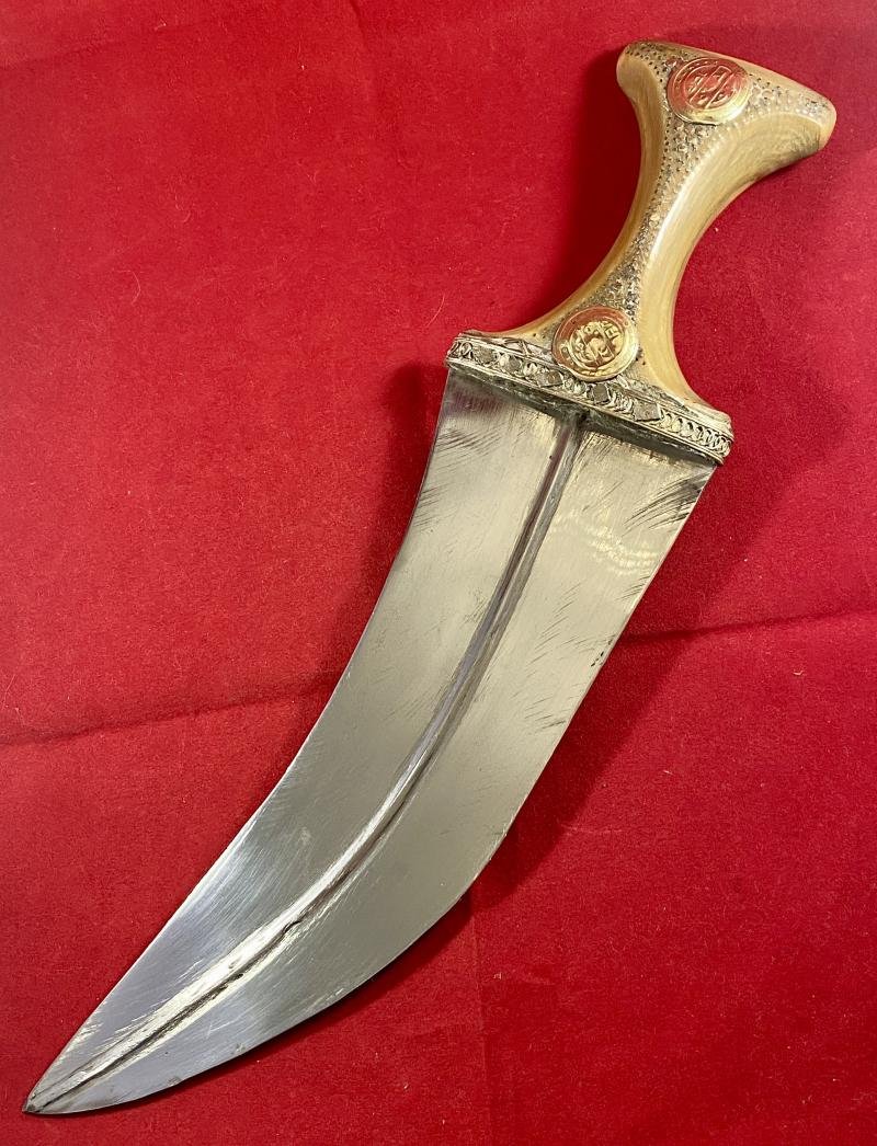 Antique Yemeni Jambiya Dagger with Horn Handle and an Ornate Silver Filigree and Leather Covered Sheath — image 3