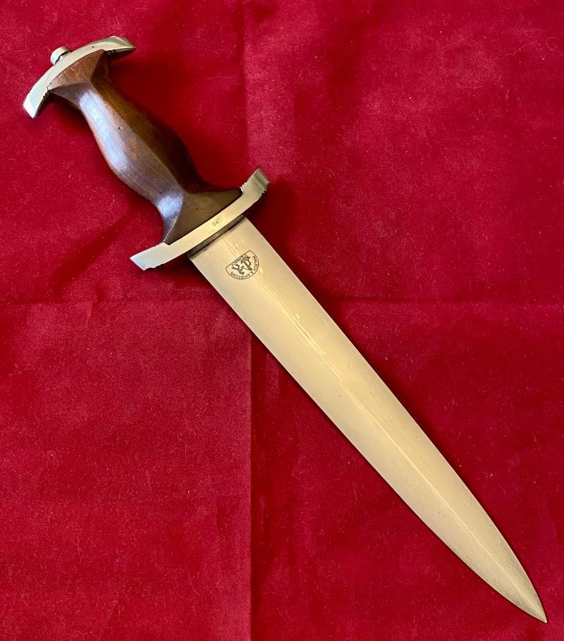 Near Mint WW2 German SA Dagger by MALSCH & AMBRONN STEINBACH Thuringia, with Original Short Hanger — image 4