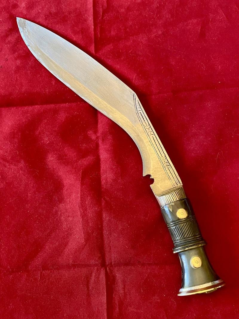 Fine WW2 'Bring Back' Burma Kukri Knife with Carved Horn Grip c1945 — image 3