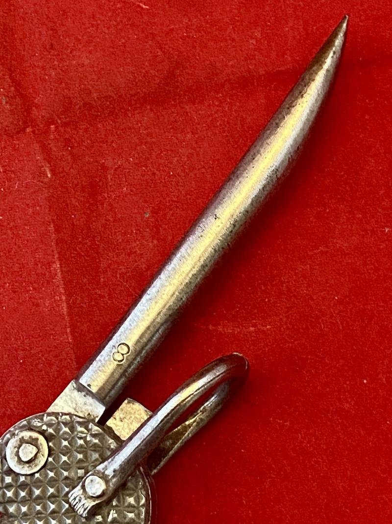 WW2 Period Royal Navy Admiralty Pattern 301B Alloy Scales Clasp Knife by Harrison Fisher & Co Ltd of Sheffield – Named to C. Clayton — image 9