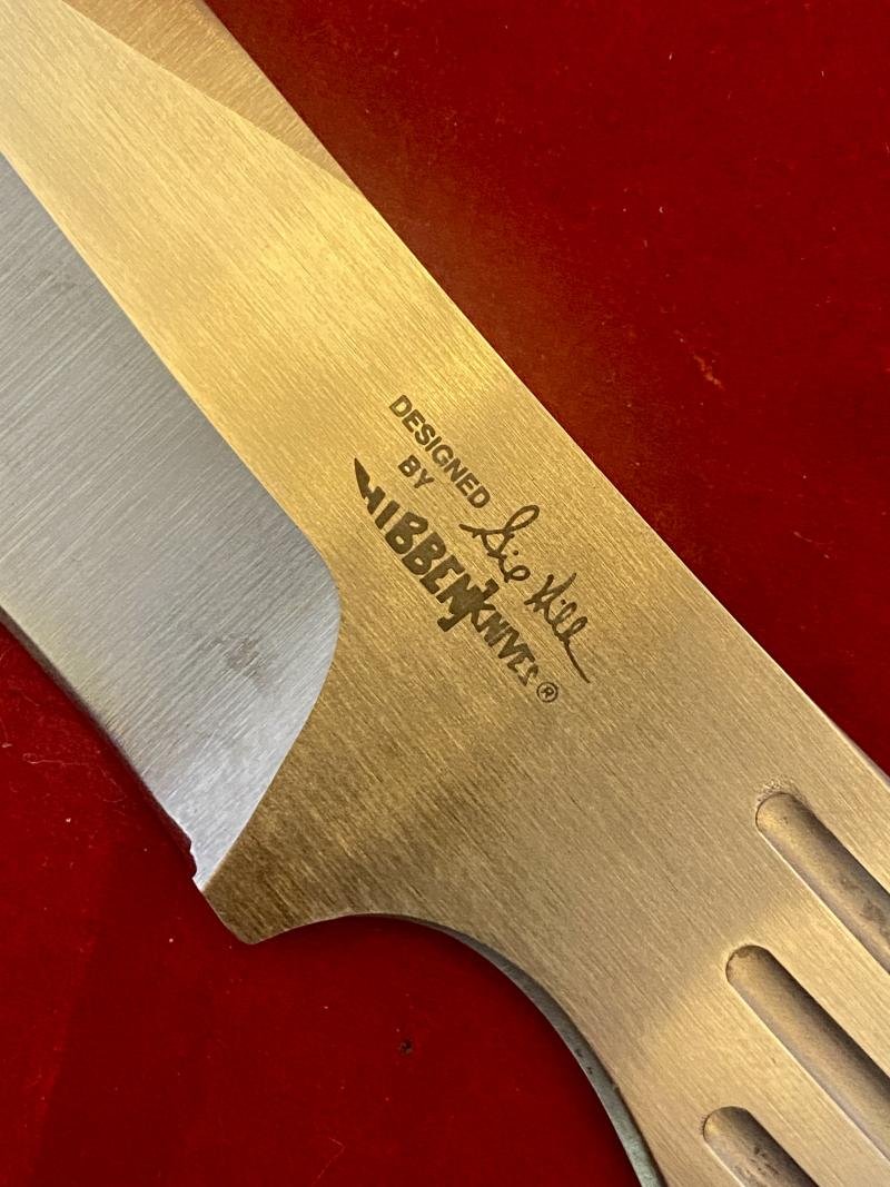 Mint Set of Three Gil Hibben Designed 8.6' Stainless Steel Throwing Knifes with Nylon Belt Sheath by United Cutlery, c2000 — image 5