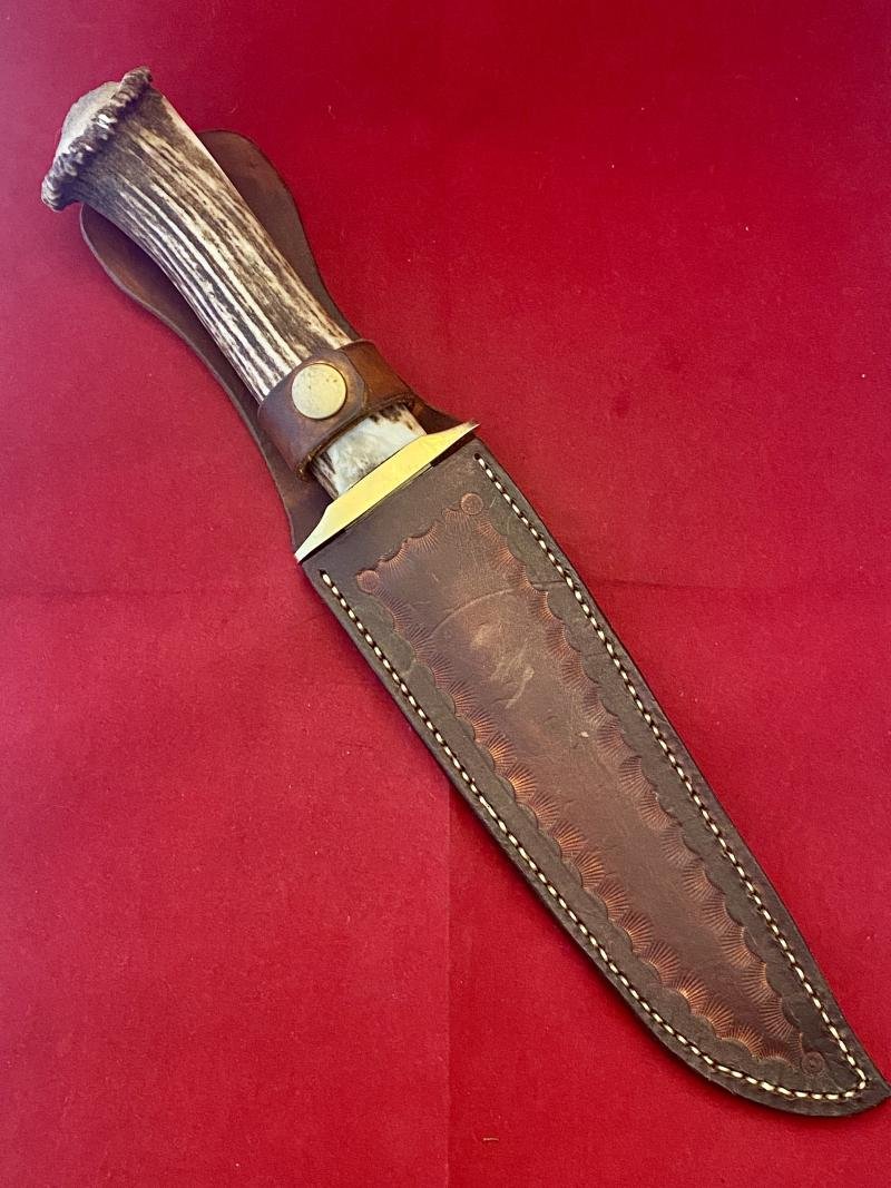 Impressive Bowie Knife with Mint 7.4' Steel Blade and Stag Antler Handle with Custom made Leather Sheath — image 2