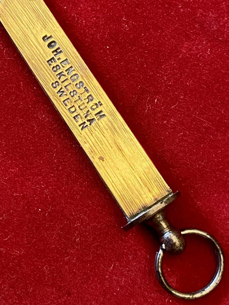 Miniature Antique Swedish Johan Engström of Eskilstuna - Curly Birch Barrel Knife with Concealed Folding Steel Blade — image 9