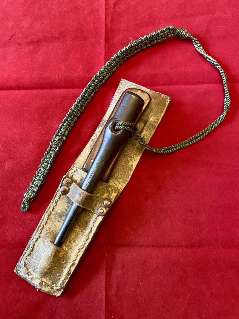 Unusual British Royal Navy 'Ropework Set' Consisting of a Deck Knife and Marlin Spike with a hard Buff Leather Sheath c1979 — image 2