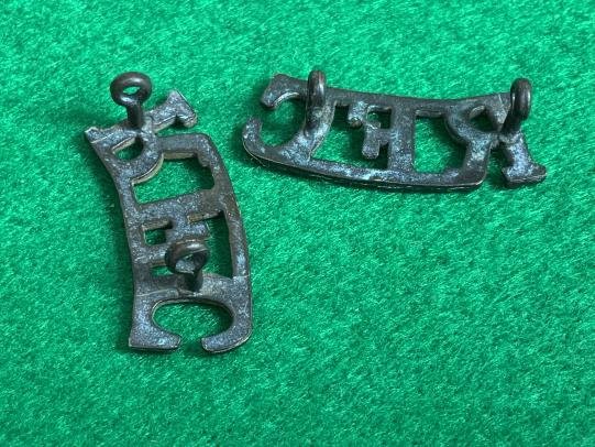 Royal Flying Corps Shoulder Titles — image 3