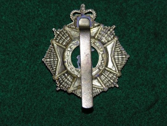 Canadian South Saskatchewan Regiment Cap Badge — image 2