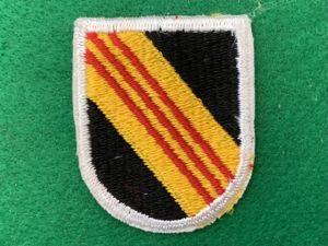 5th Special Forces Vietnam Beret Flash