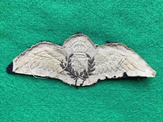 WWII Royal Air Force Pilot Brevet — image 2