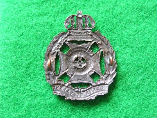 Royal Rifles of Canada Cap Badge — image 2