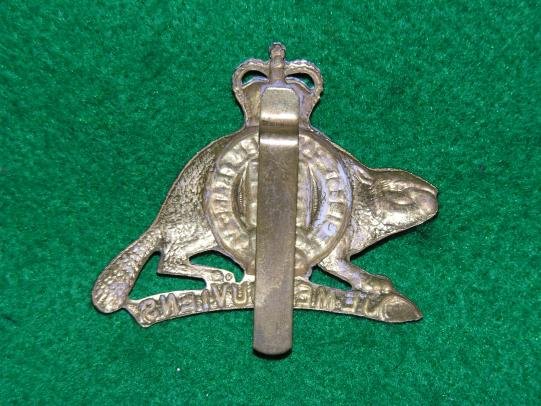 22nd Regimant of Canada Cap Badge — image 2