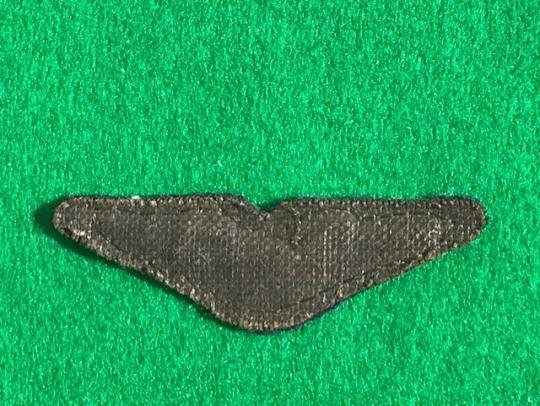 WWII Australian Airman Shoulder Title — image 2