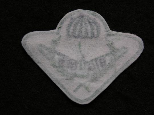 Australian Army Parachute Rigger — image 2