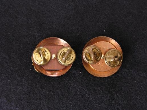 U.S. Army Para Infantry Collar Discs — image 2
