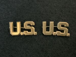 WWII US Army Officers Insignia