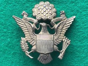 WWII US Army Officers Cap Badge