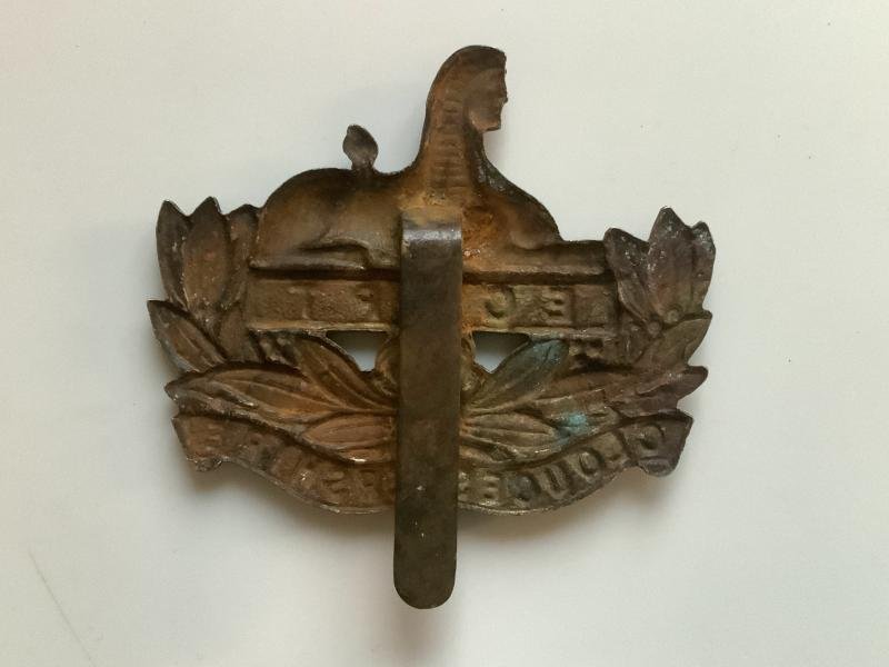Gloucestershire Regiment Cap Badge — image 2