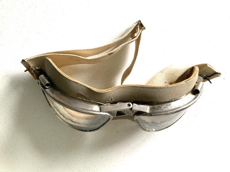 WWII A-N 6530 Flying Goggles — image 3
