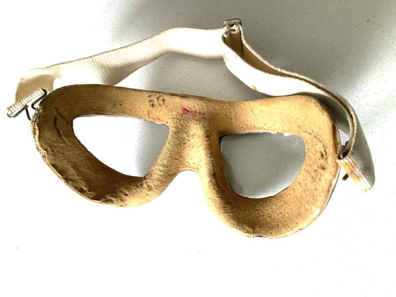 WWII A-N 6530 Flying Goggles — image 6