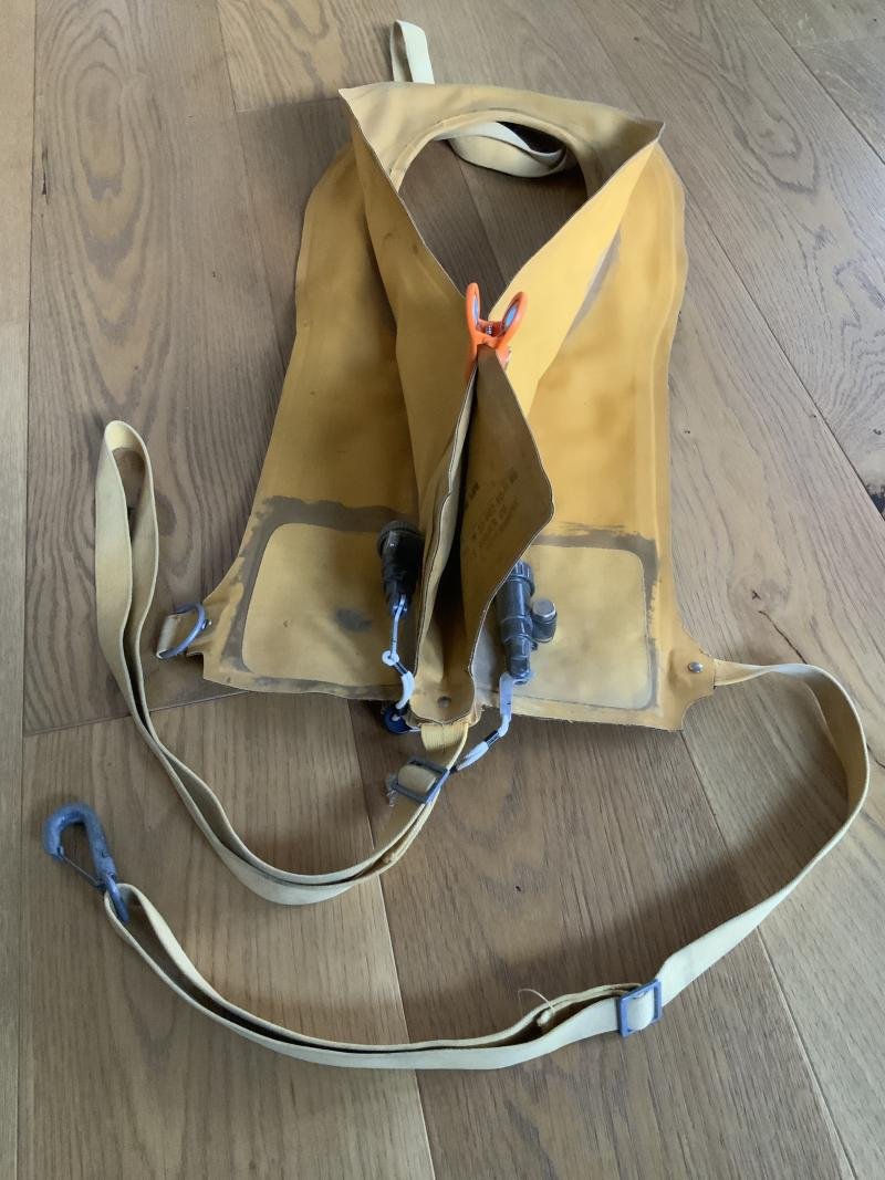 US Army Air Force Lifevest AN6519-1 — image 3