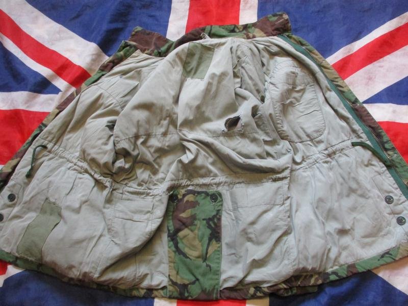GENUINE BRITISH ARMY FALKLANDS WAR era ISSUE dpm camo 68 1968 COMBAT JACKET size 2 — image 3