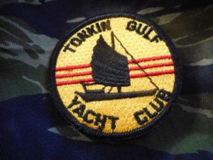 TONKIN GULF YACHT CLUB PATCH BADGE us navy fighter pilot …