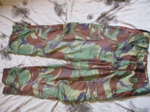 GENUINE ISSUE Falklands WAR ERA old type 1970S DPM JUNGLE …