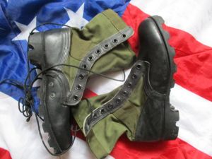genuine US ARMY VIETNAM WAR issue JUNGLE COMBAT BOOTS us …