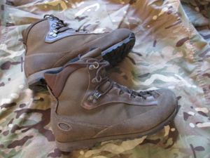 GENUINE BRITISH ARMY / UKSF sas ISSUE aku COMBAT BOOTS …