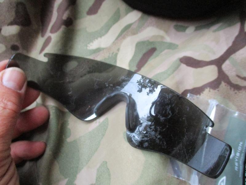 GENUINE uk ISSUE REVISION SAWFLY Combat SUNGLASSES SUN GLASSES black Large — image 3