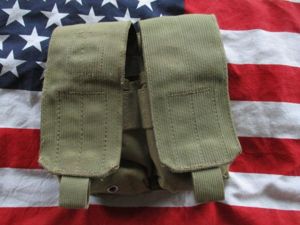 BLACKHAWK MOLLE STRIKE double holds x 4 5.56MM mag POUCH …