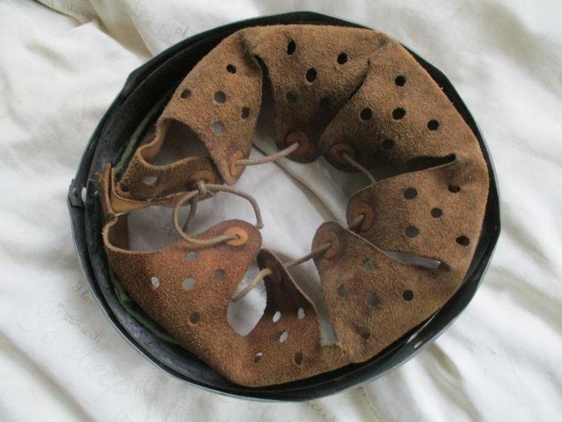 ORIGINAL 1943 WW2 GERMAN ARMY Waffen SS luftwaffe M40 M42 HELMET LINER SIZE 57CM / 64 — image 2