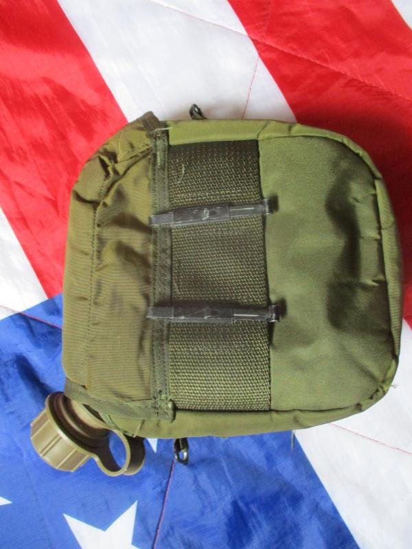 1969 US ARMY issue VIETNAM WAR M56 WEBBING 2qt WATER BOTTLE CANTEEN & COVER — image 5
