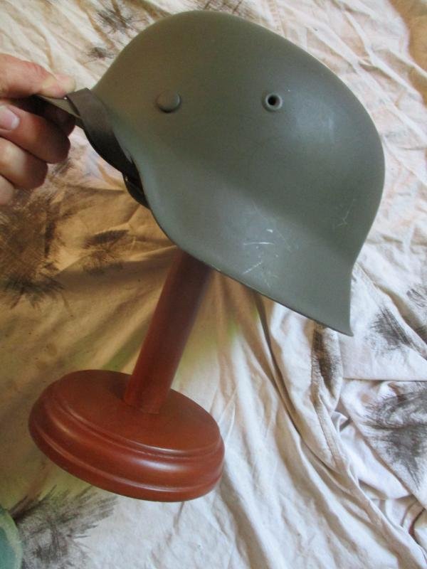 WW2 GERMAN HELMET display wooden STAND — image 2