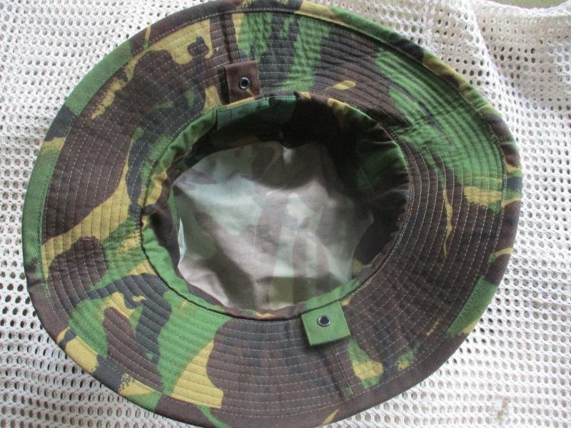 GENUINE 1980's 80s BRITISH ARMY SAS issue UK DPM jungle BUSH BOONIE HAT 58CM NEW — image 3