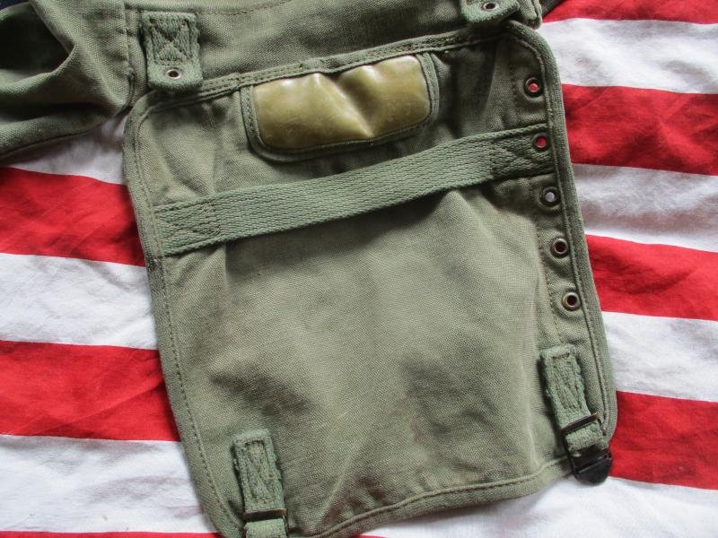 M1956 US ARMY issue VIETNAM WAR M56 WEBBING 1st PATTERN BUTT PACK — image 2