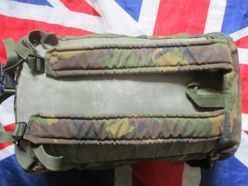ORIGINAL old skool 80s - 90s era ARKTIS dpm camo 30L DAY SACK PATROL PACK munro — image 3