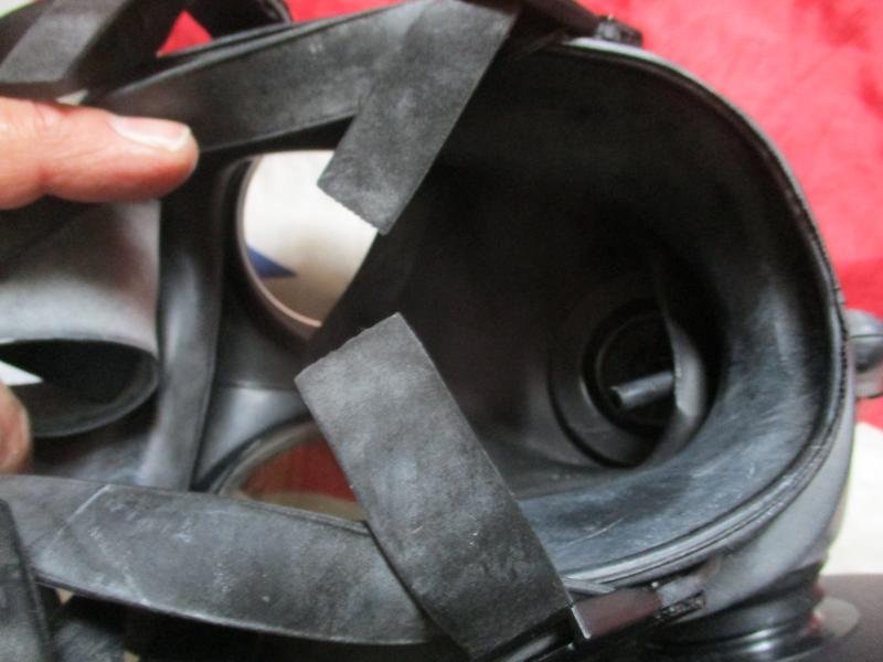 2009 AVON BRiTiSH army sas ISSUE respirator S10 SIZE 3 medium & dpm pouch & KIT — image 3