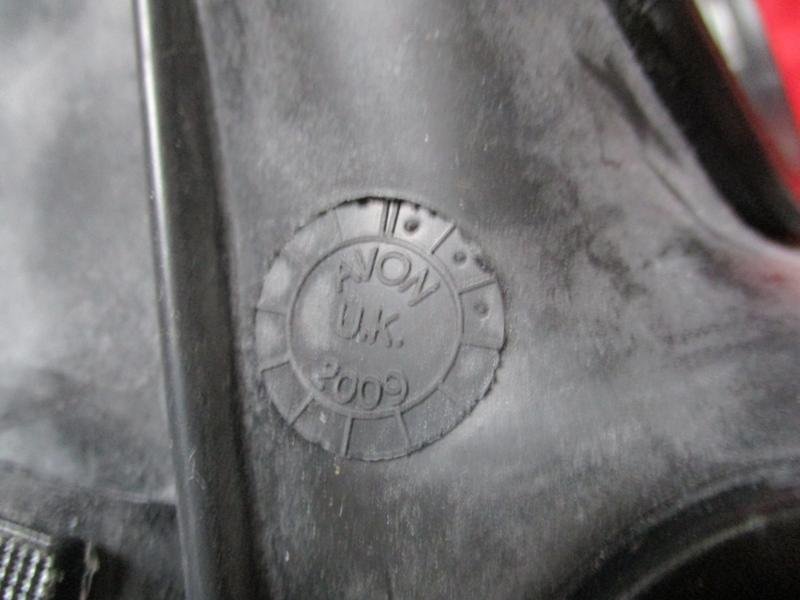 2009 AVON BRiTiSH army sas ISSUE respirator S10 SIZE 3 medium & dpm pouch & KIT — image 4