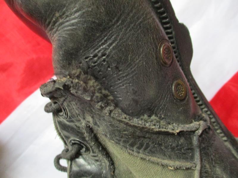 genuine US ARMY VIETNAM WAR issue BATA JUNGLE COMBAT BOOTS us 11 n UK 10 n — image 2