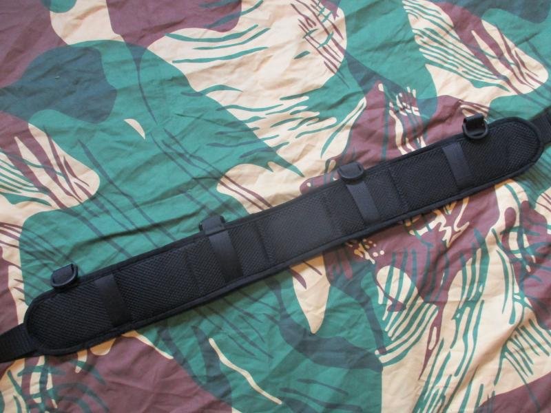 BLACK MOLLE PADDED SHOOTER / BATTLE / DUTY cobra buckle BELT & PAD new — image 3