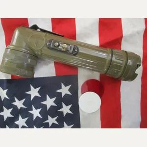 GENUINE US ARMY USMC issue Vietnam War TORCH FLASHLIGHT fulton …