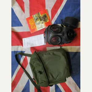 1989 AVON BRiTiSH army ISSUE respirator gas mask S10 with …